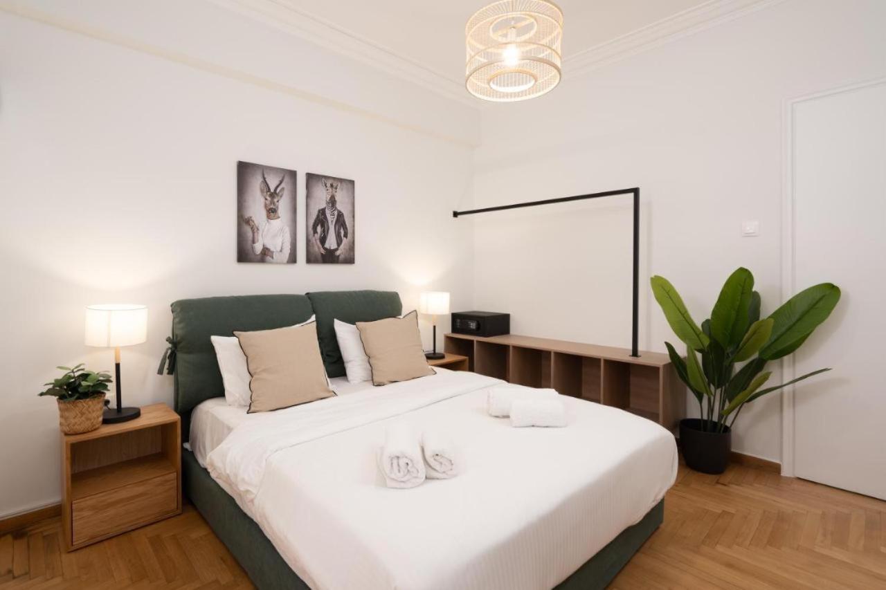 Vibrant Urban Getaway: Charming 2-Bedroom Near Bars, Parks, And Metro Athene Buitenkant foto
